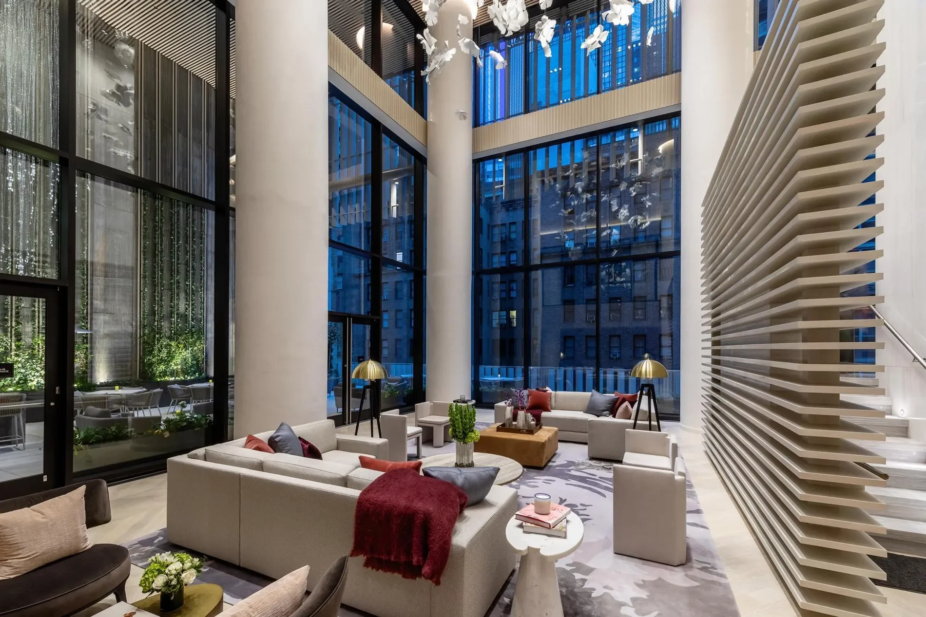 THE CENTRALE, 138 E 50TH ST, New York, New York, United States. - Photo 13