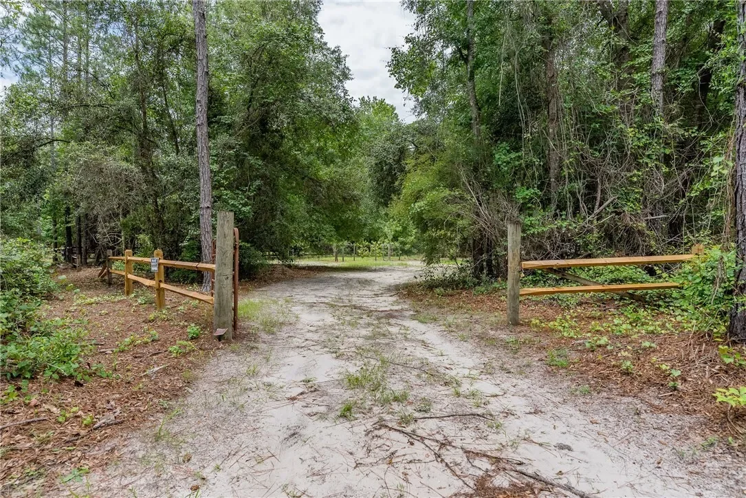 1360 Douglas Fish Camp Road, White Oak, GA 31568, White Oak, Georgia, United States. - Photo 22