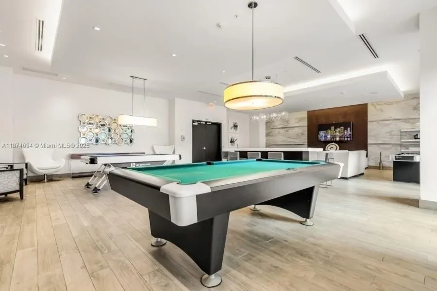 999 SW 1st Ave 1903, Miami, Florida, United States. - Photo 1