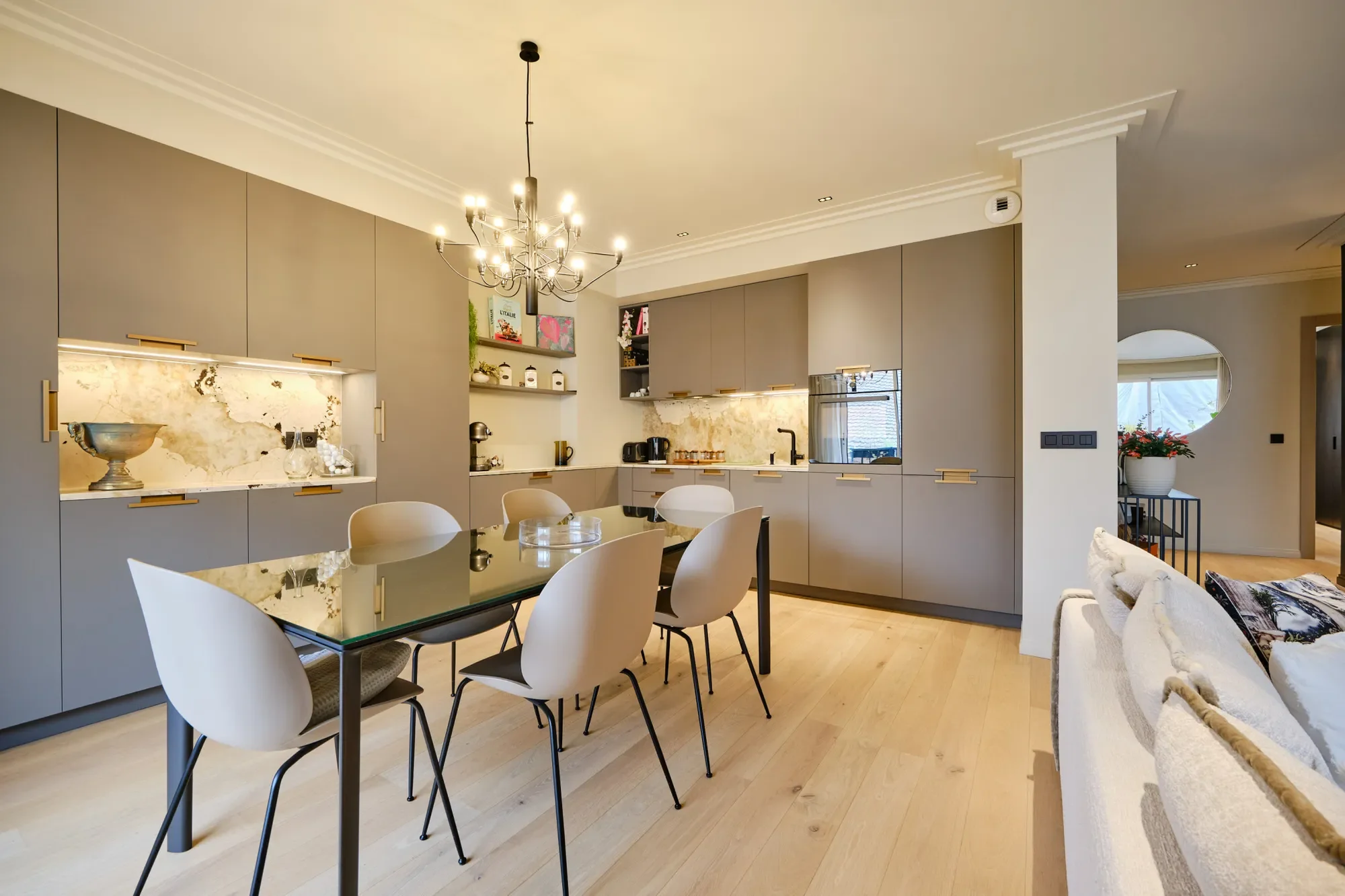 Gallery photo 6