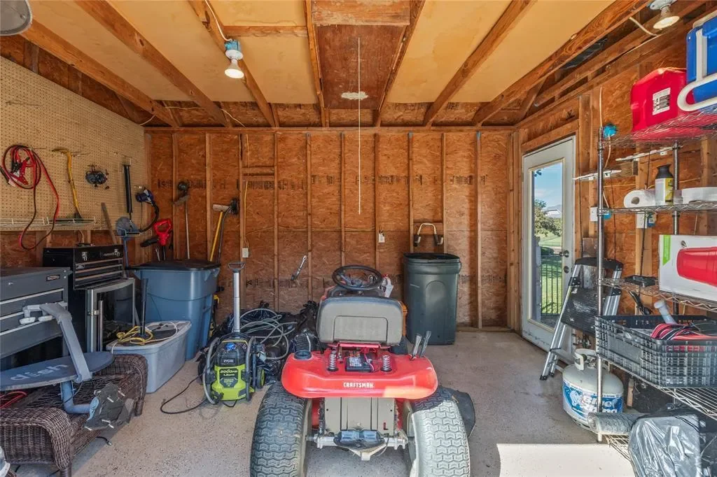 180 Surls Drive, Gun Barrel City, Texas, United States. - Photo 33