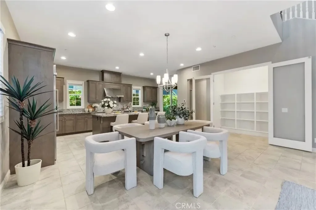 215 Bryce Run, Lake Forest, California, United States. - Photo 8