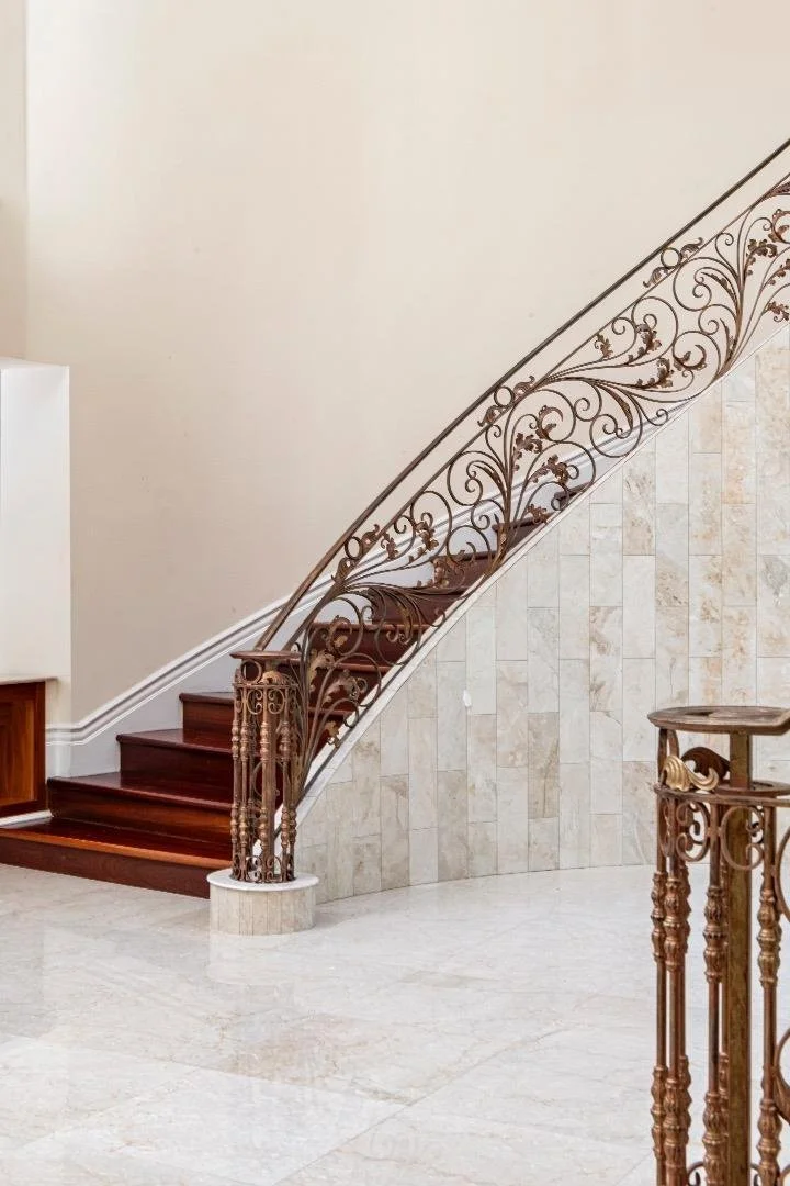 1 Reids Roost Road, Emerald Hills, California, United States. - Photo 17