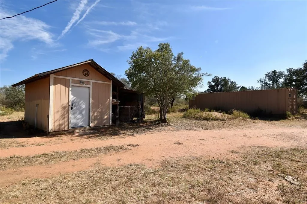 19319 Ranch Road 1871, Mason, Texas, United States. - Photo 32