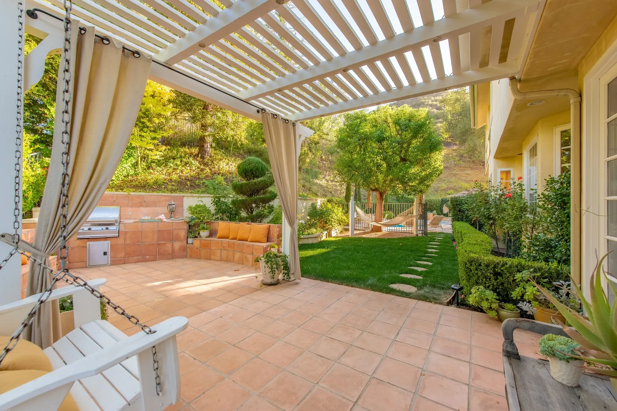 29146 Wagon Road, Agoura Hills, CA 91301, Agoura Hills, California, United States. - Photo 38
