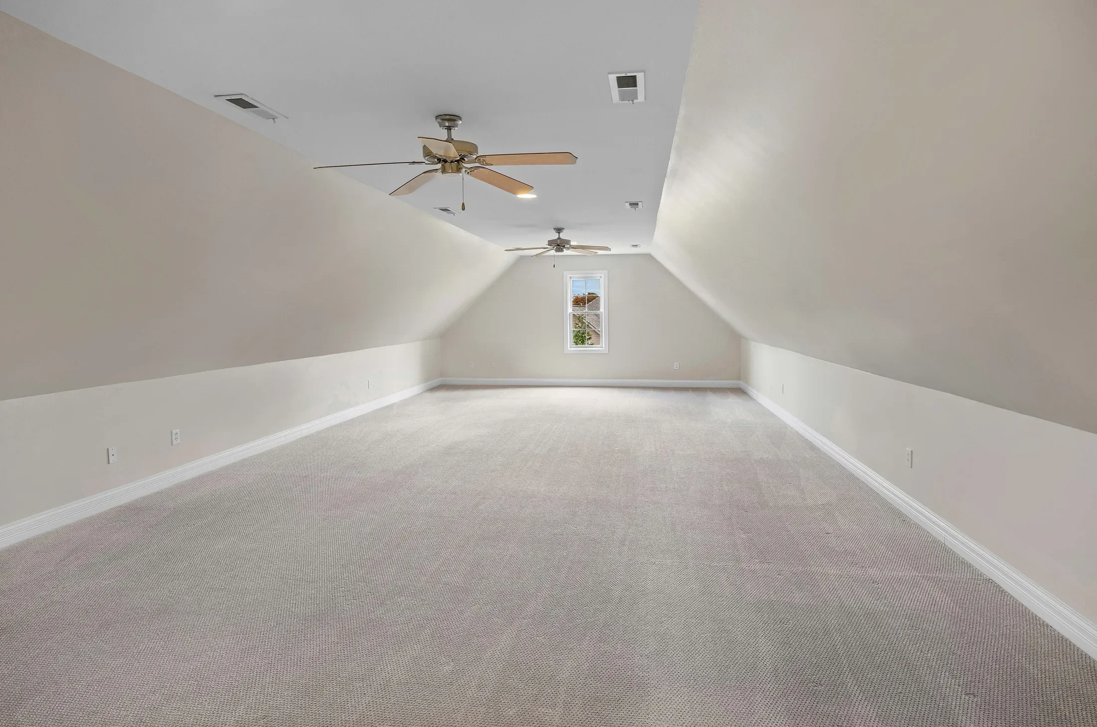 1119 Appaloosa Way , Knoxville, TN 37922, Knoxville, Tennessee, United States. - Photo 34
