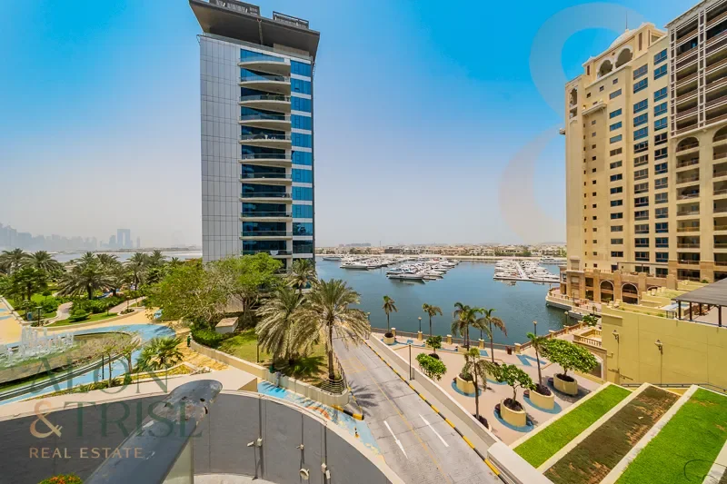 Palm Jumeirah, Palm Jumeirah, Dubai, Dubai, United Arab Emirates. - Photo 12