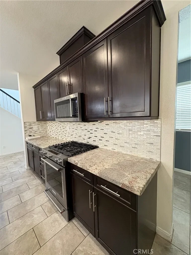 7404 Blue Oak Road, Riverside, CA 92507, Riverside, California, United States. - Photo 21