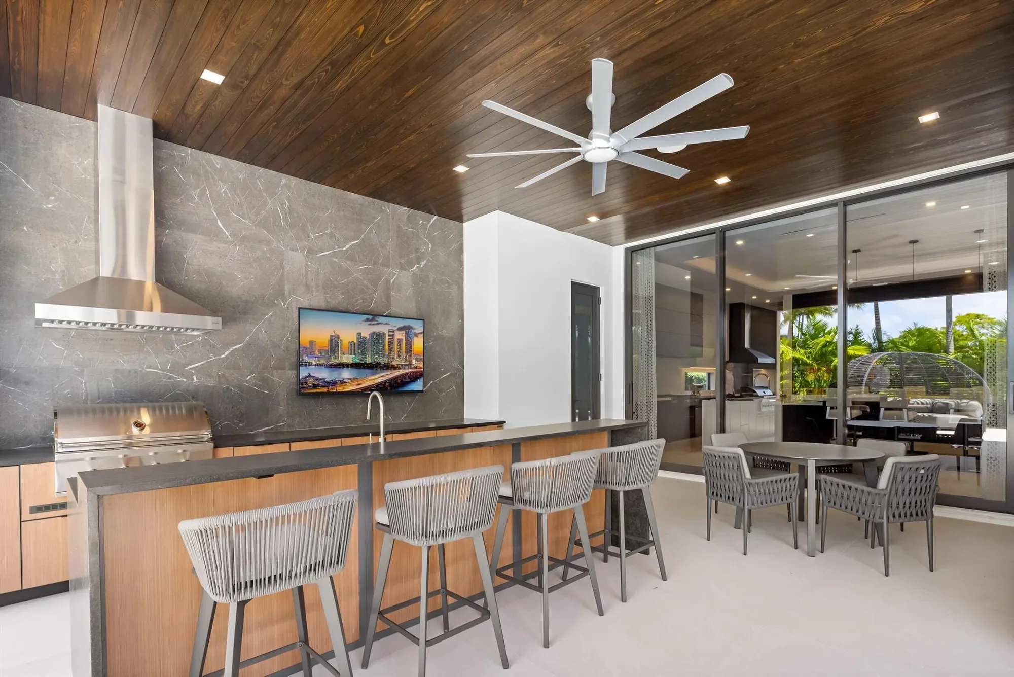 1955 Thatch Palm Drive, Boca Raton, Florida, United States. - Photo 34