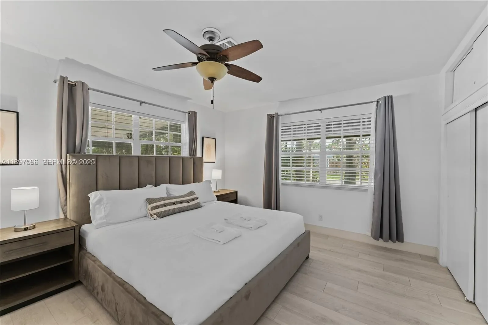 1809 Coral Gardens Dr, Fort Lauderdale, Florida, United States. - Photo 27
