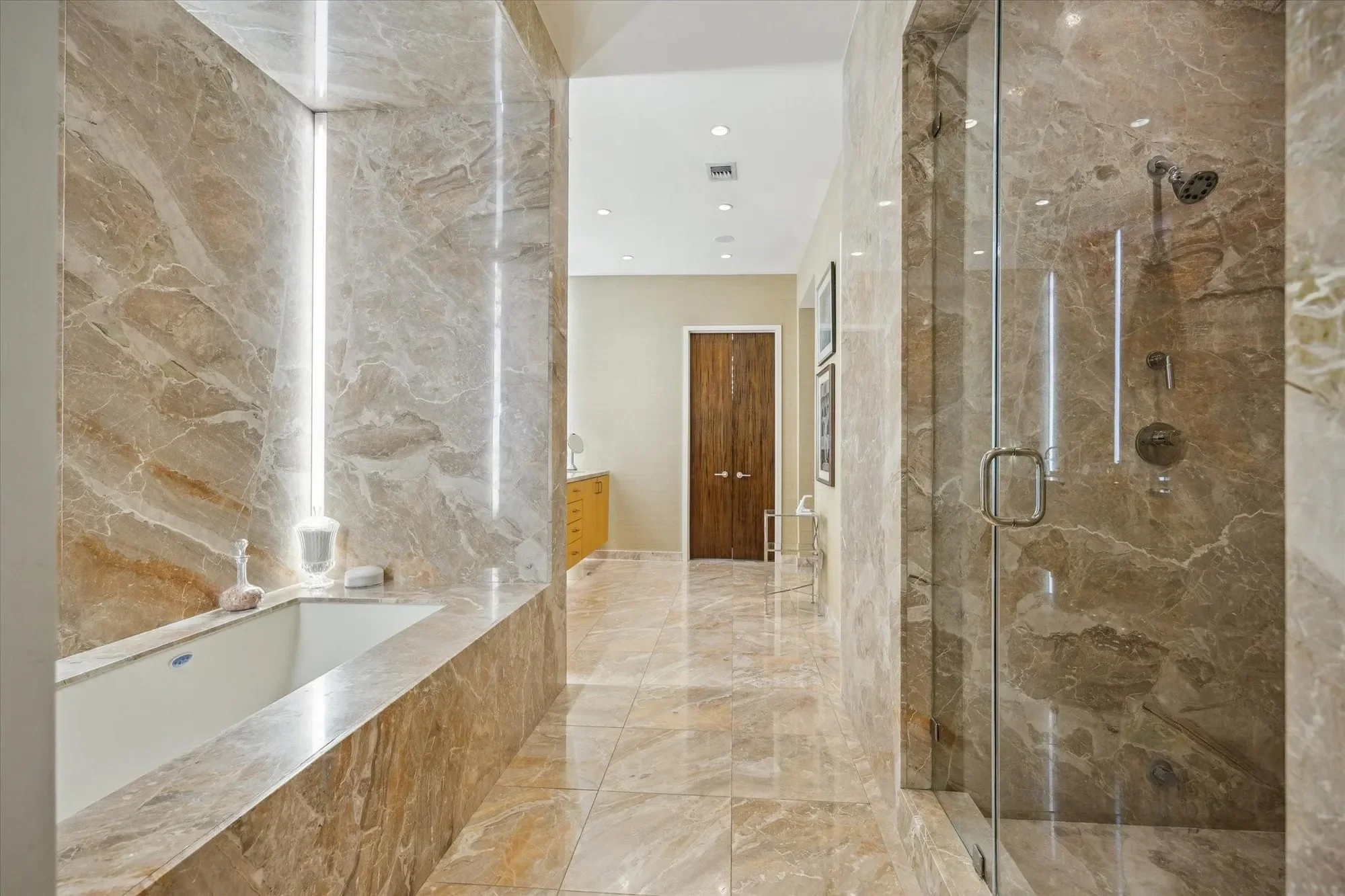 20 Eaton Square, Houston, Texas, United States. - Photo 22