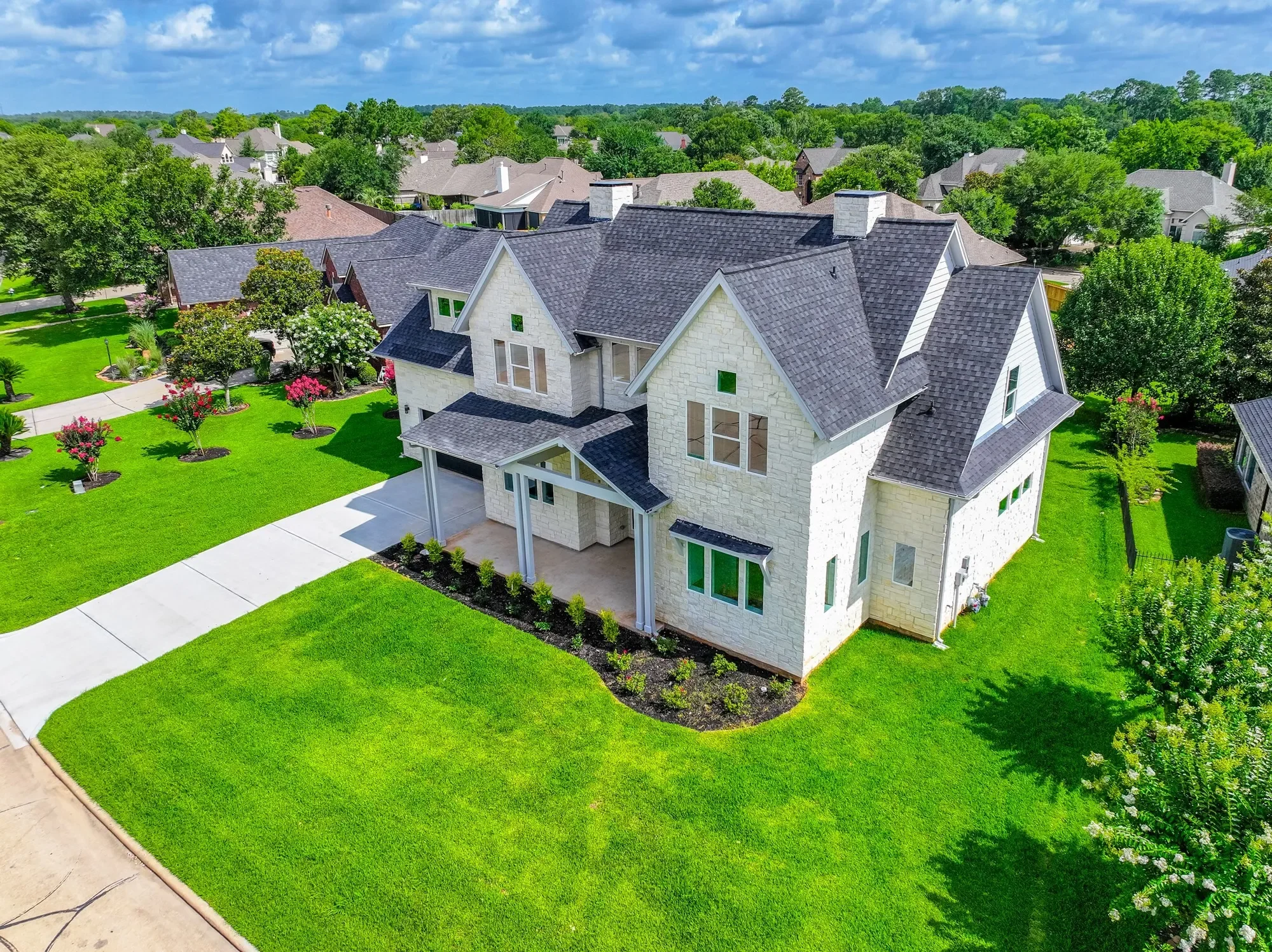 624 Edgewood, Montgomery, TX 77356, Montgomery, Texas, United States. - Hero Image