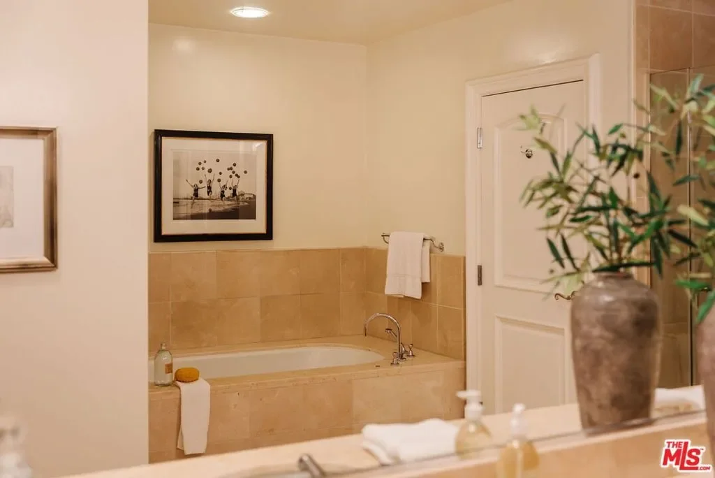10800 Wilshire Boulevard 502, Los Angeles, California, United States. - Photo 10