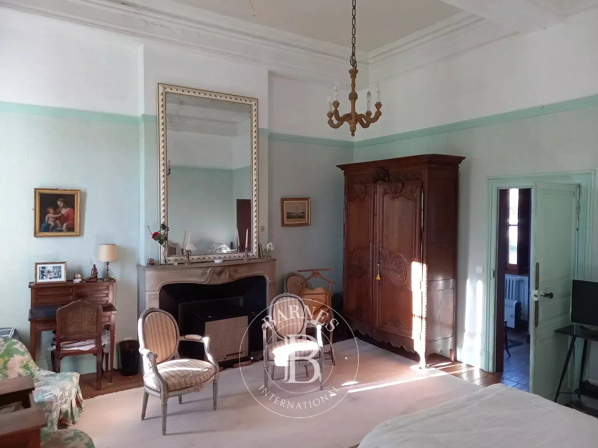 Gallery photo 8