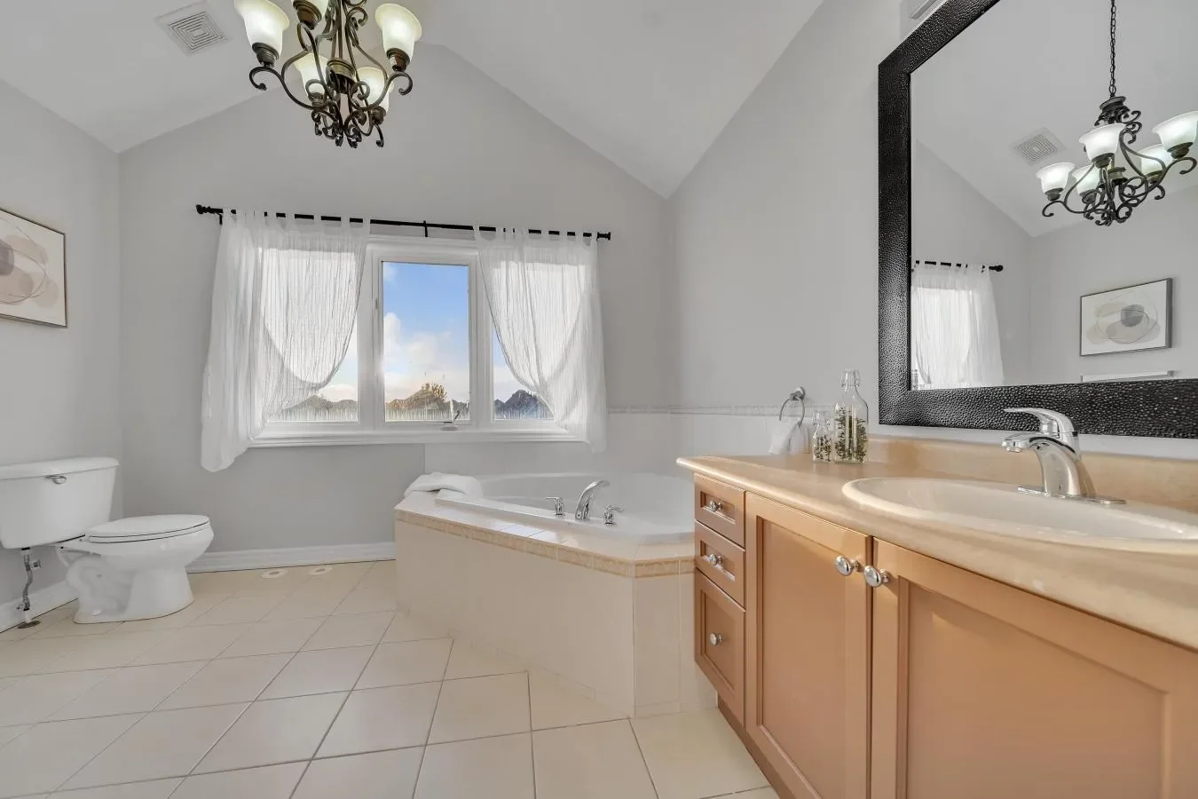3182 Eclipse Avenue, Mississauga, Ontario, Canada. - Photo 15