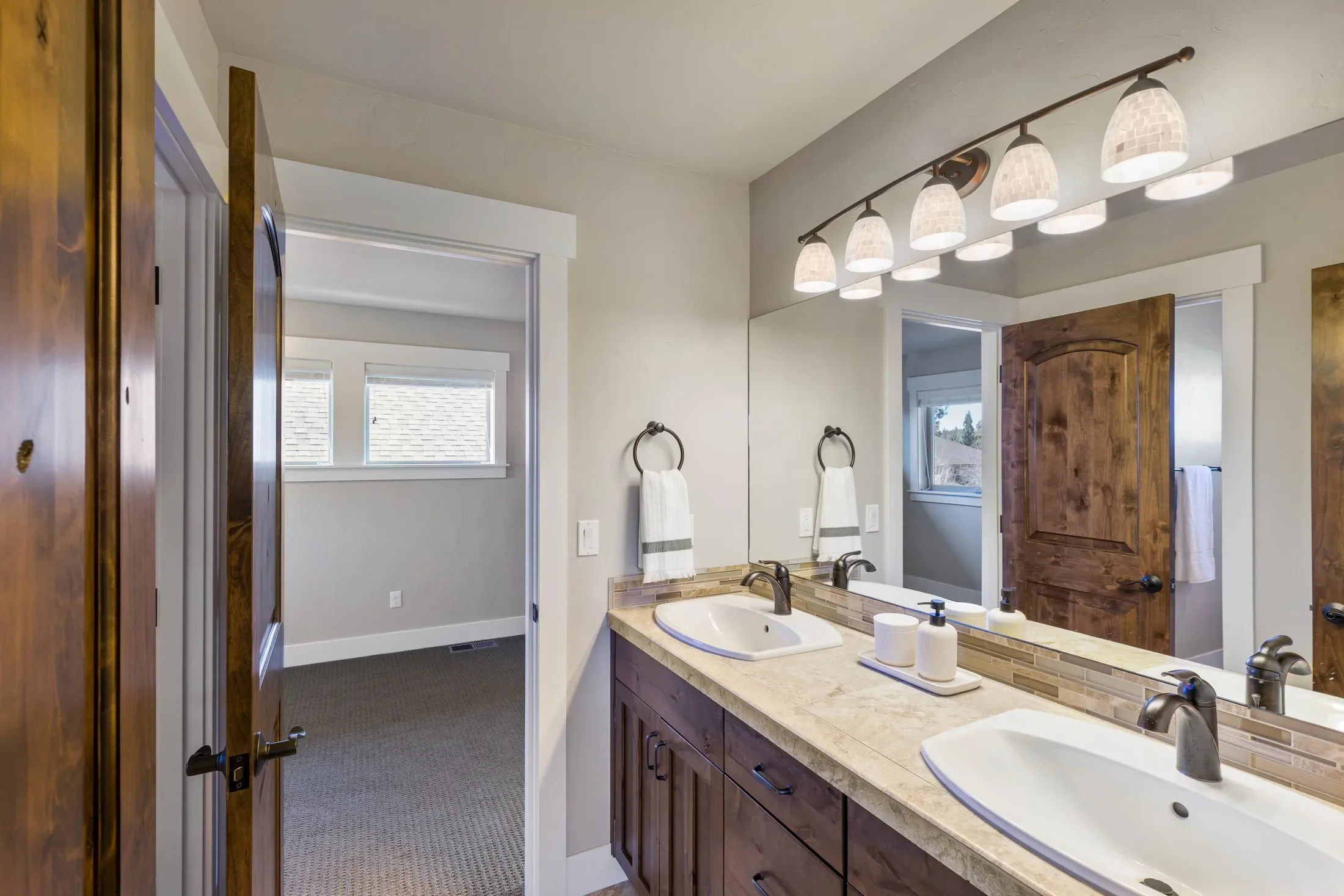 2927 NW Celilo Lane, Bend, Oregon, United States. - Photo 32