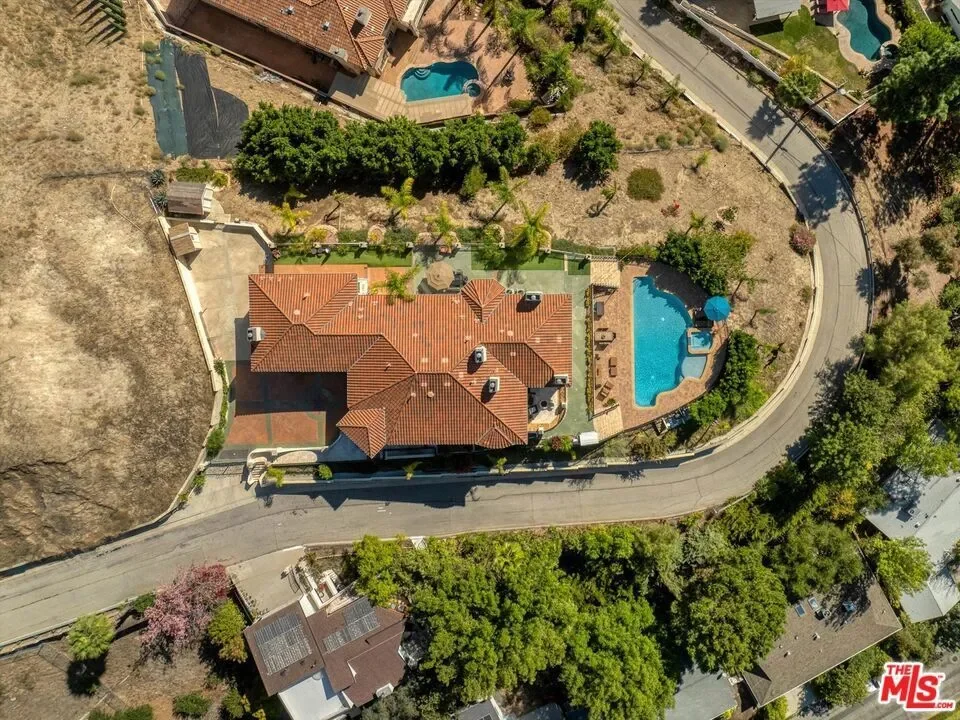 22470 Sueno Road, Los Angeles, California, United States. - Photo 6