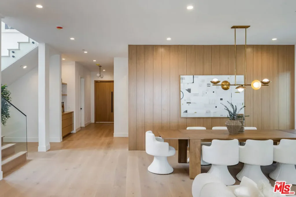 3910 Mclaughlin Avenue, Los Angeles, California, United States. - Photo 3