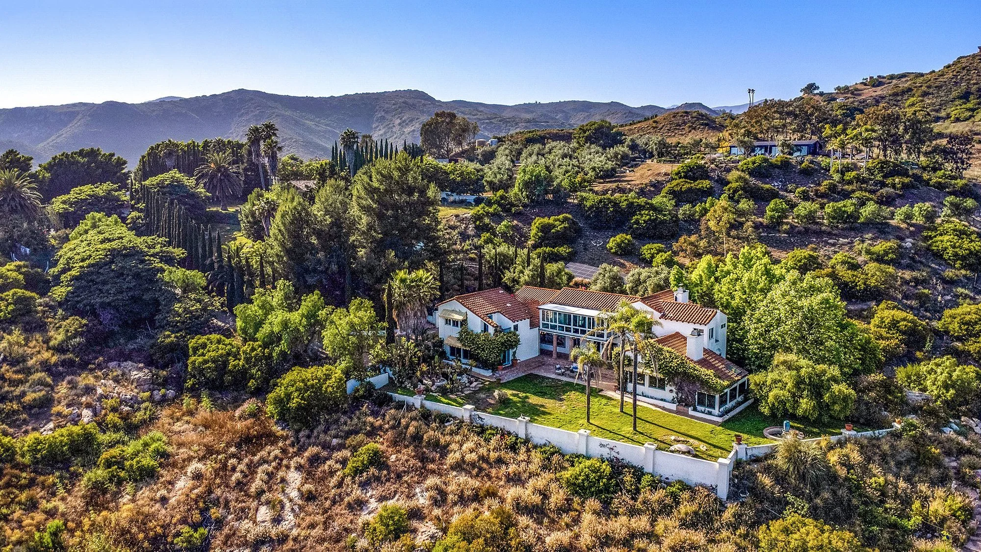 3960 Decker Edison Road, Malibu, CA 90265, Malibu, California, United States. - Photo 57