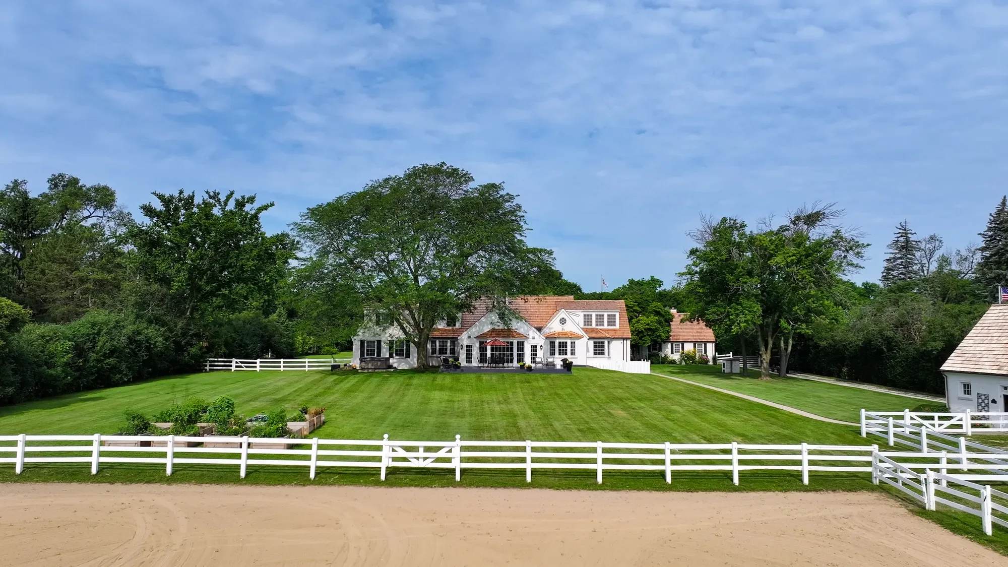 6191 S County Line Road , Burr Ridge, IL 60527, Burr Ridge, Illinois, United States. - Photo 24