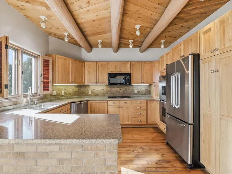21 Buen Pastor, Santa Fe, NM 87508, Santa Fe, New Mexico, United States. - Photo 14