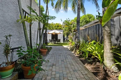 Thumbnail 23