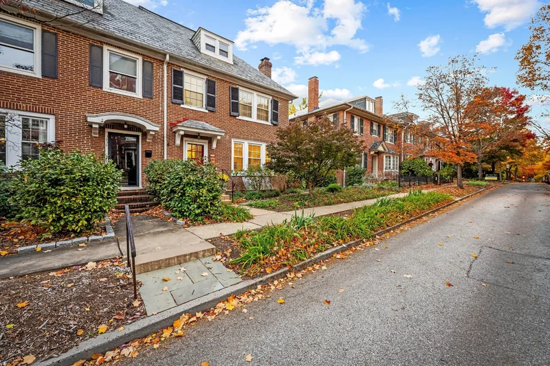 3932 Cloverhill Road, Baltimore, MD 21218, Baltimore, Maryland, United States. - Photo 5