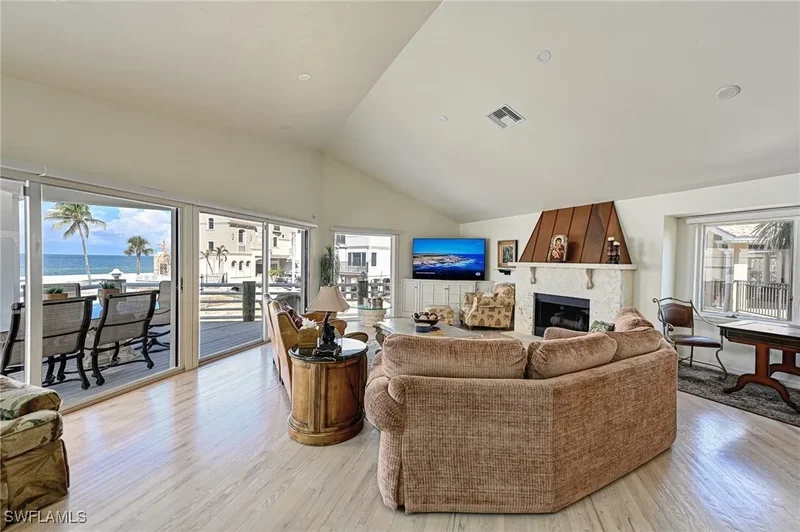 101 DOMINICA Lane, Bonita Springs, Florida, United States. - Photo 13