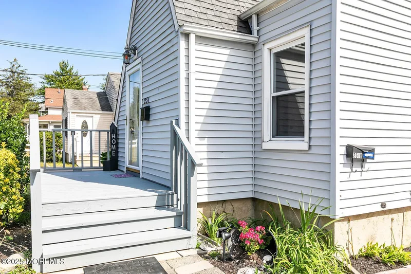 251 Main Street, Middletown, NJ 07748, North Middletown, New Jersey, United States. - Photo 34