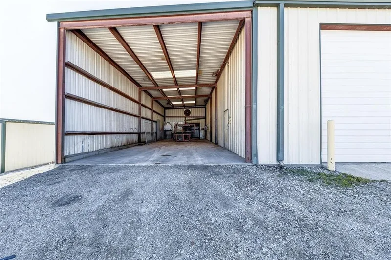 1652 Cuba Road, Bridgeport, TX 76426, Bridgeport, Texas, United States. - Photo 17