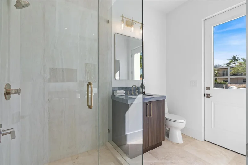 1211 Gulfstream Way, Riviera Beach, Florida, United States. - Photo 12