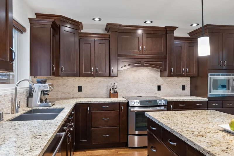 2345 Bramble Lane, Kamloops, BC V1S 1Y6, Kamloops, British Columbia, Canada. - Photo 22