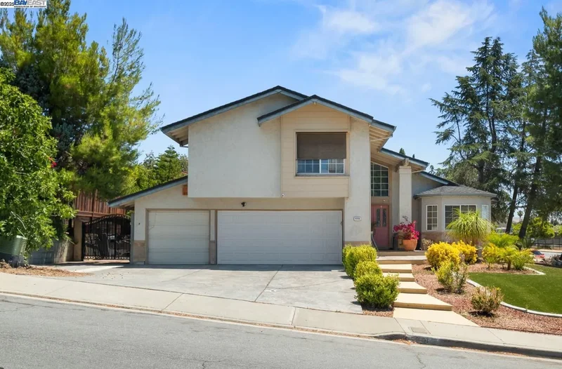 4996 Eberly Dr, San Jose, California, United States. - Photo 14
