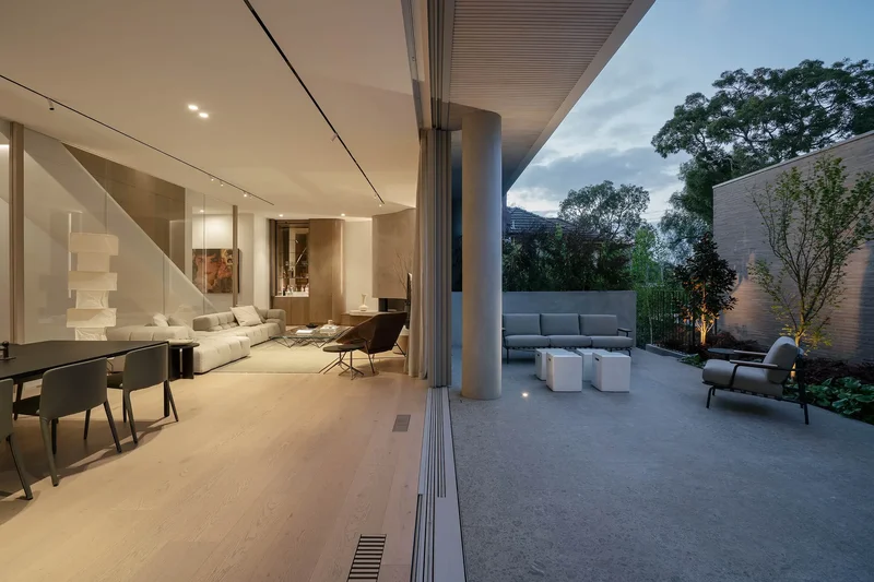 5 Glover Court, Toorak, VIC 3142, Toorak, Victoria, Australia. - Photo 4