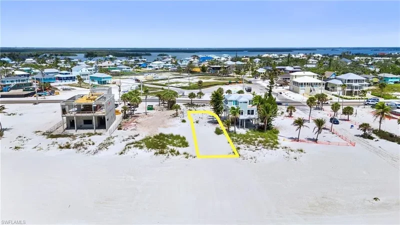 5682, Fort Myers Beach, Florida, United States. - Photo 6