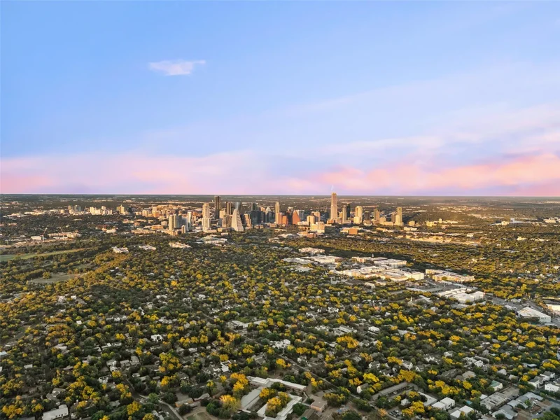 2209 Rae Dell Ave, Austin, Texas, United States. - Photo 32