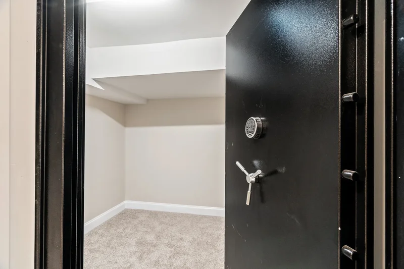 8440 Lakeland Drive , Lenoir City, TN 37772, Lenoir City, Tennessee, United States. - Photo 24