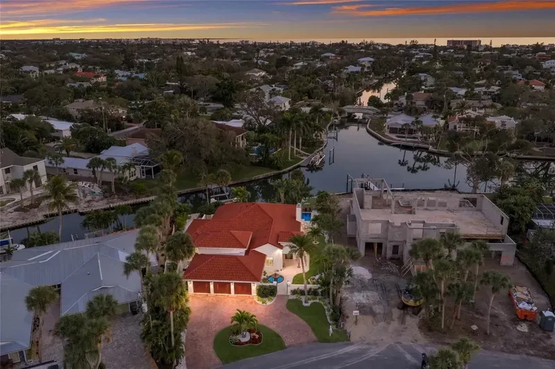 4833 Featherbed Lane, #None, Sarasota, FL, 34242, USA, Siesta Key, Florida, United States. - Photo 2