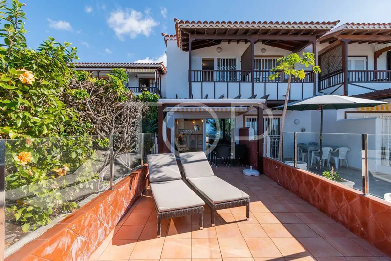 Exclusive Frontline Duplex Apartment in Privileged Location in El Beril, Playa del Duque