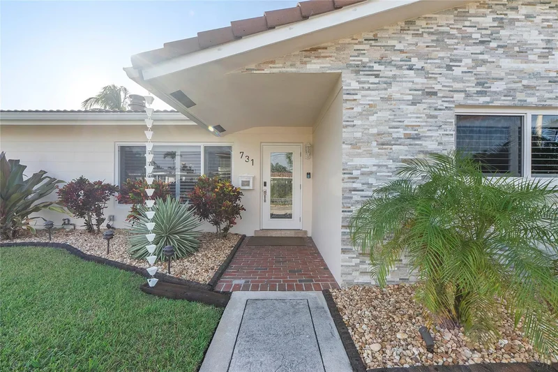 731 SE 4th Ave, Pompano Beach, Florida, United States. - Photo 56