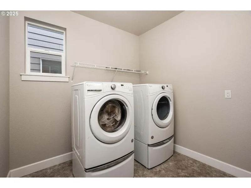 8144 SW Oldham Dr, Beaverton, OR 97007, Beaverton, Oregon, United States. - Photo 24