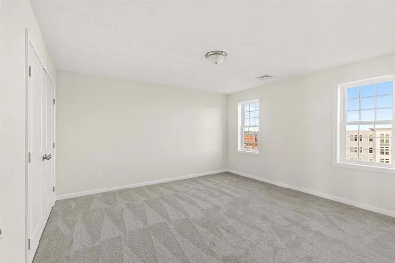 393 Court St #5, Plymouth, MA 02360, Plymouth, Massachusetts, United States. - Photo 10