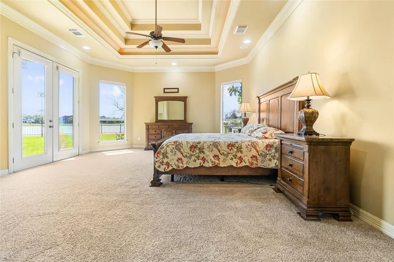 843 Royal Lakes Boulevard, Rosenberg, Texas, United States. - Photo 4
