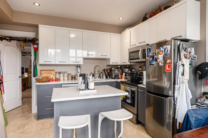 3511 W 15th Avenue, Vancouver, British Columbia, Canada. - Photo 19