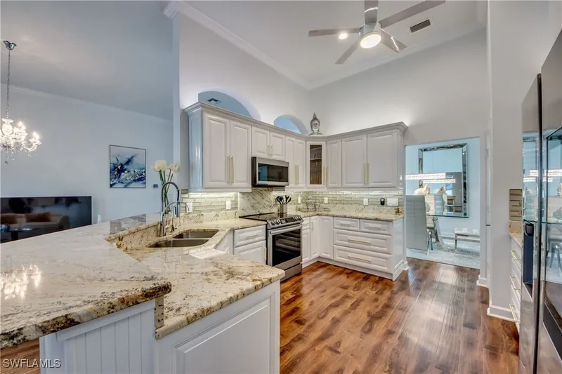 2703 SW 43rd Terrace, Cape Coral, FL 33914, Cape Coral, Florida, United States. - Photo 12