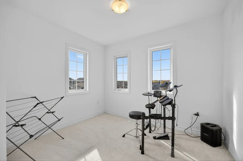 65 Harvest Cres, Barrie, ON L9J 0T5, Barrie, Ontario, Canada. - Photo 36