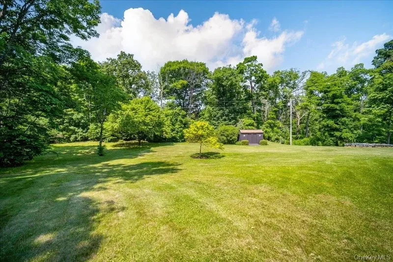 244 Rombout Road, Pleasant Valley, New York, United States. - Photo 32
