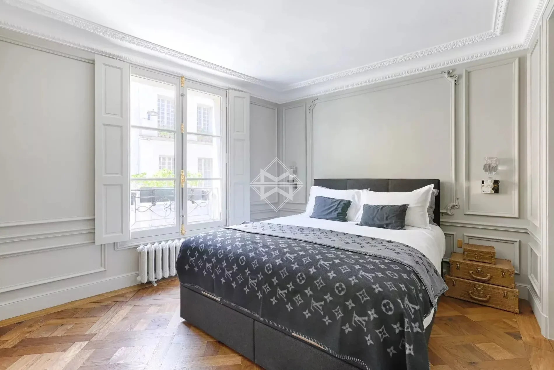 Paris, Île-de-France, France. - Photo 10