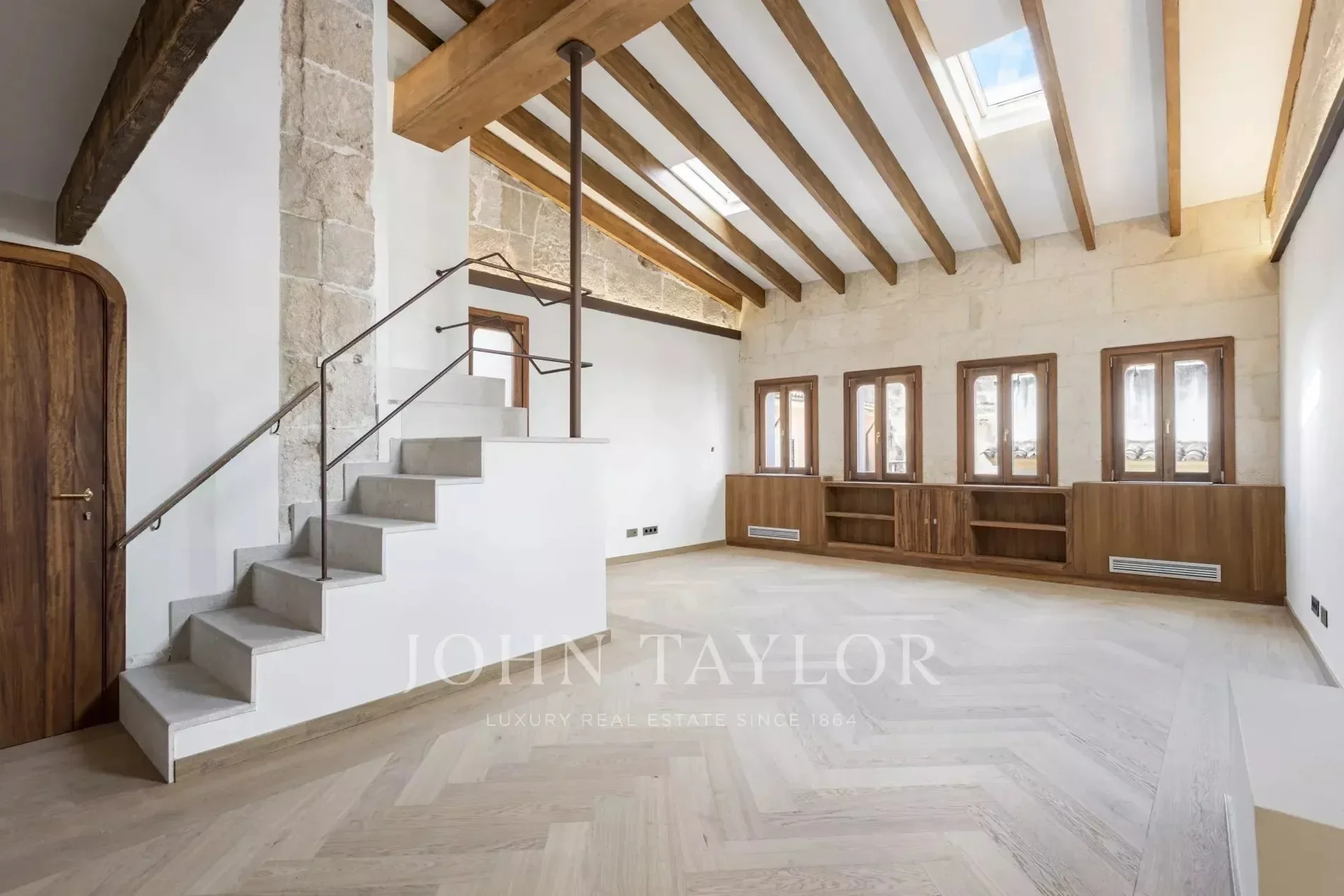 Gallery photo 12