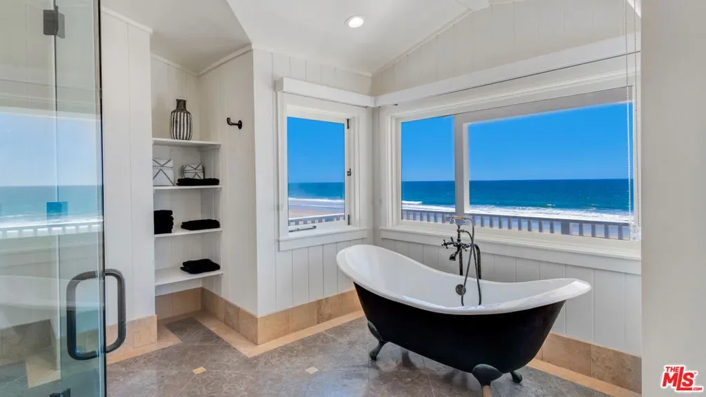30718 Pacific Coast Highway, Malibu, California, United States. - Photo 53